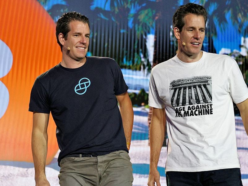 Winklevoss Twins Say They Each Gave $1 Million to Trump’s U.S. Presidential Campaign